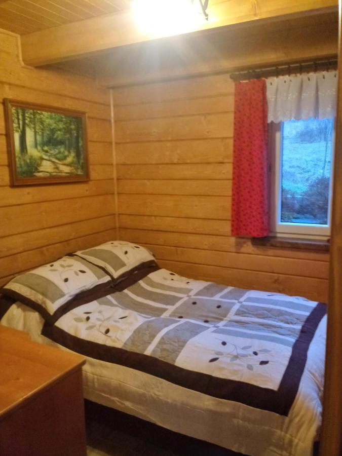 Domek Na Skarpie Zubrzyca Dolna Exterior foto